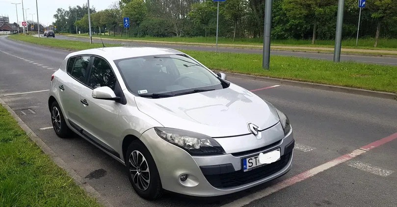 śląskie Renault Megane cena 15500 przebieg: 213000, rok produkcji 2010 z Tychy